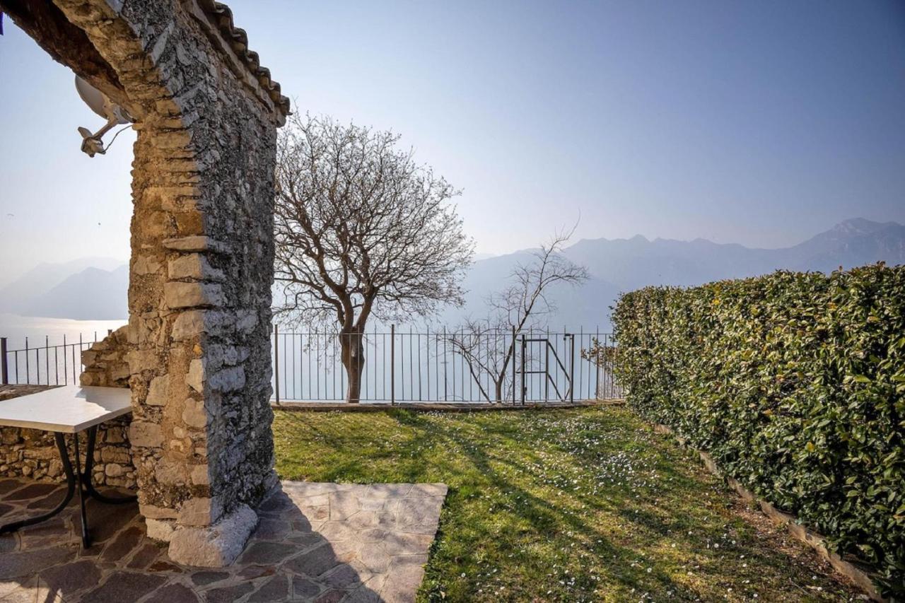 Appartamenti Casa Palazzina Malcesine Exterior foto