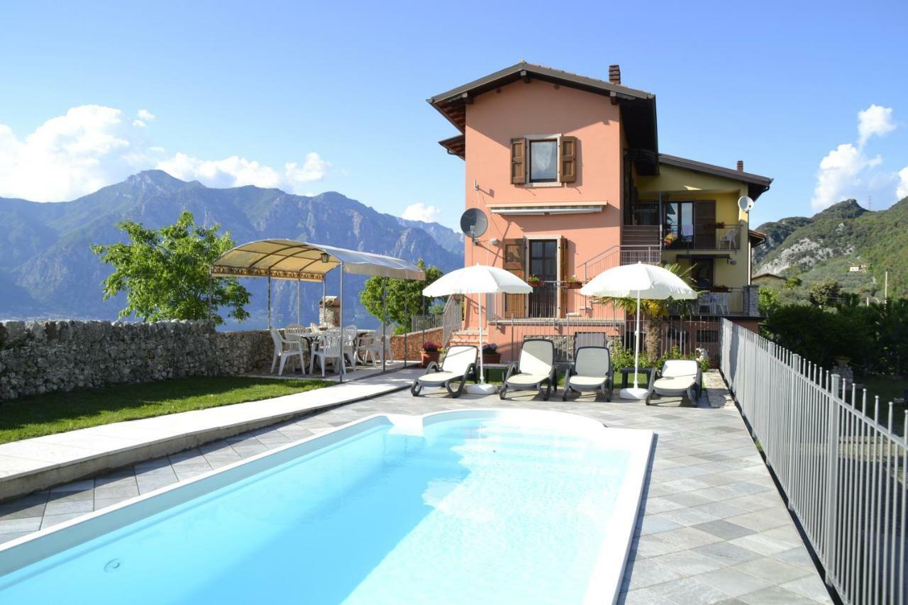 Appartamenti Casa Palazzina Malcesine Exterior foto